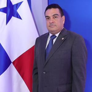  Etéreo Armando Medina Marín